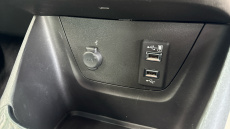 Vauxhall Crossland X 1.5 Turbo D ecoTec [102] SE Nav 5dr [Start Stop] Diesel Hatchback